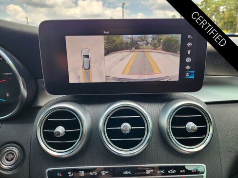 Used 2022 Mercedes-Benz GLC 300 image 19