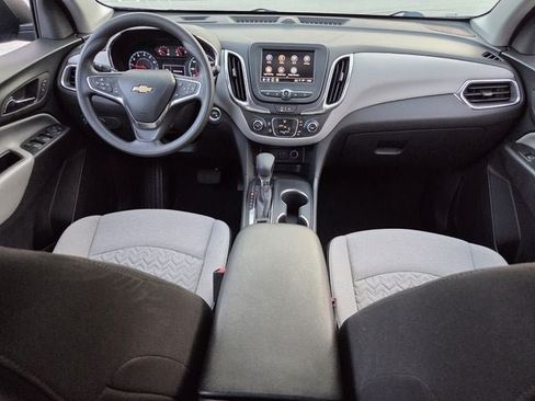 Used 2024 Chevrolet Equinox LS w/ Driver Confidence II Package FWD image 13