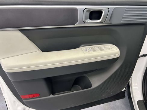 Used 2026 Hyundai Santa Fe SEL FWD image 15