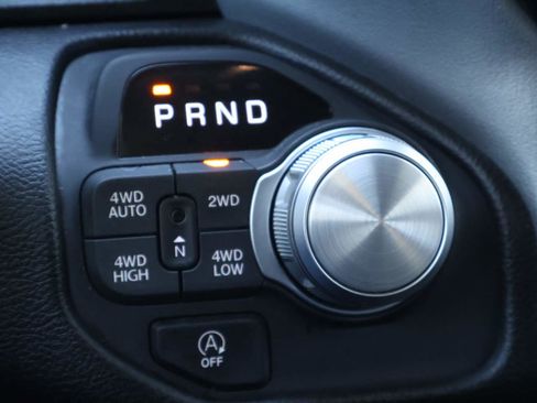 Used 2025 RAM 1500 Laramie image 18