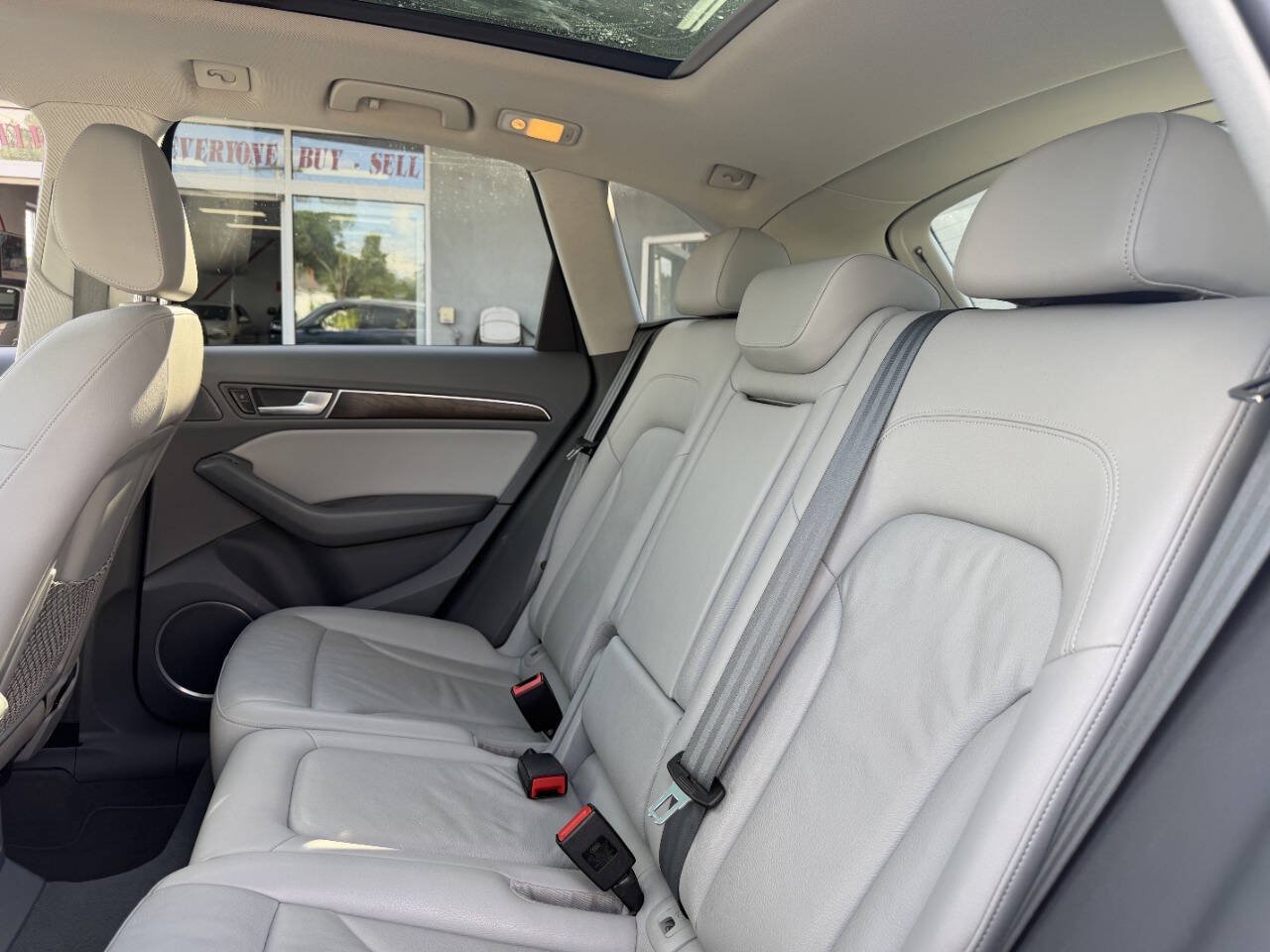 Used 2016 Audi Q5 2.0T Premium Plus w/ Technology Package AWD/4WD image 22