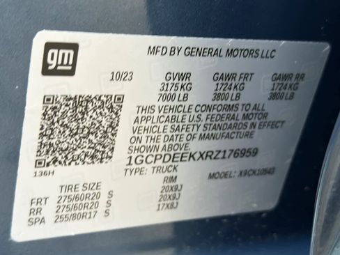 Used 2024 Chevrolet Silverado 1500 RST w/ LPO, Dark Essentials Package image 29