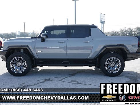 New 2025 GMC Hummer EV 3X image 4