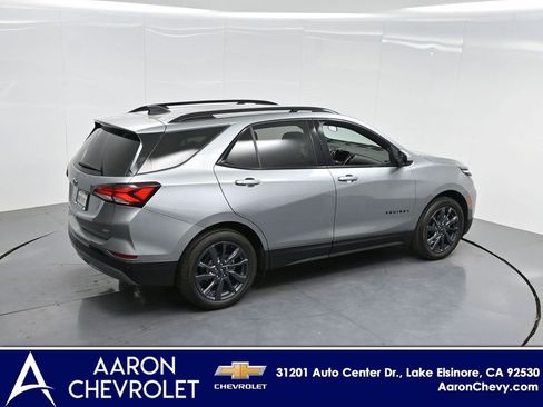 New 2024 Chevrolet Equinox RS image 40