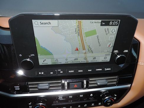 New 2025 Nissan Pathfinder Platinum w/ Cargo Package image 22