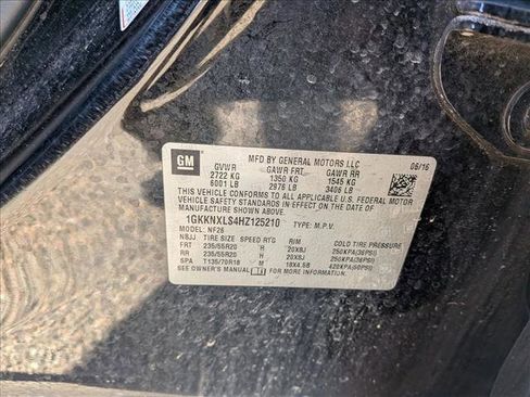 Used 2017 GMC Acadia Denali w/ Technology Package image 16