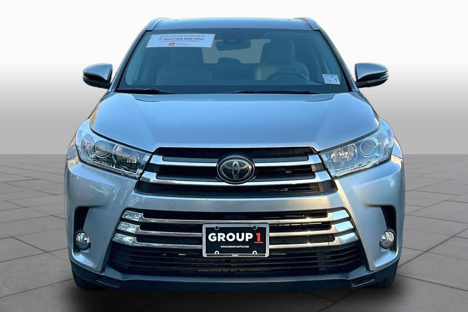 Certified 2018 Toyota Highlander Limited AWD/4WD image 3