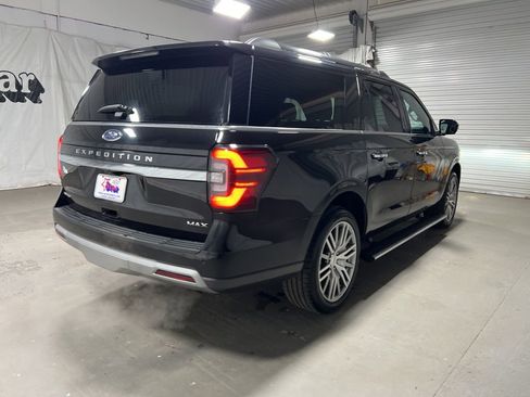 Used 2024 Ford Expedition Max Limited image 7