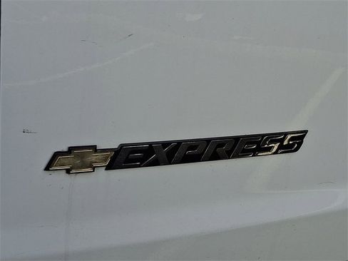 Used 2023 Chevrolet Express 2500 w/ Driver Convenience Package image 19