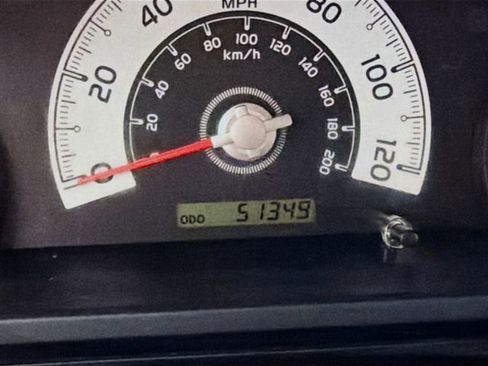 Used 2013 Toyota FJ Cruiser 4WD w/ Upgrade Pkg image 12