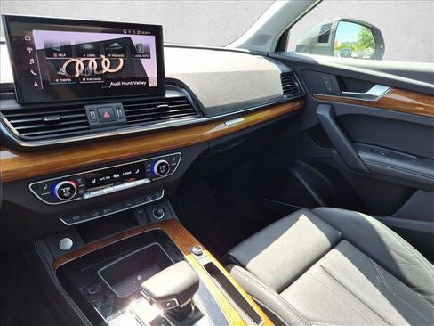 Certified 2023 Audi Q5 e Premium Plus w/ Premium Plus Package AWD/4WD image 14