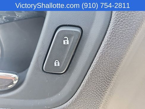 Used 2016 GMC Canyon SLE w/ SLE Convenience Package RWD image 17