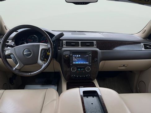 Used 2013 GMC Yukon Denali image 20