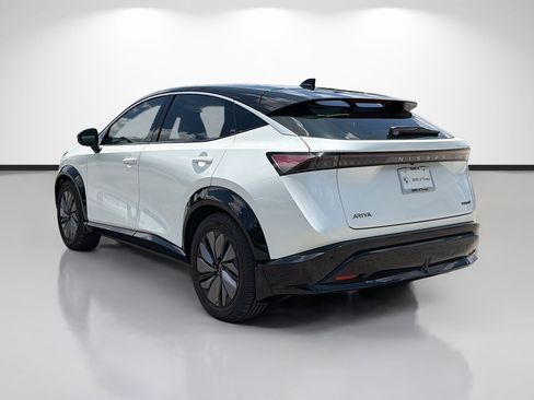 Used 2024 Nissan Ariya FWD image 5