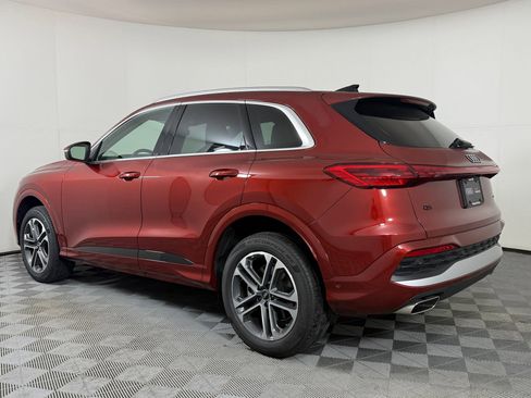 Used 2025 Audi Q5 Premium Plus image 3