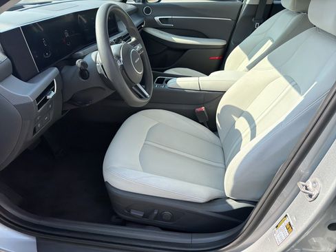 Used 2024 Hyundai Sonata SEL FWD image 19