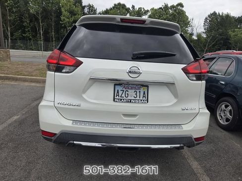 Used 2018 Nissan Rogue SV w/ Premium Package AWD/4WD image 3