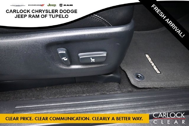 Used 2024 Toyota 4Runner SR5 Premium w/ Moonroof Package AWD/4WD image 39