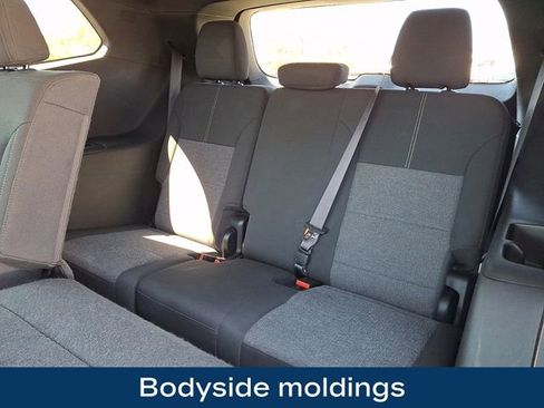 Used 2025 GMC Acadia Elevation image 20