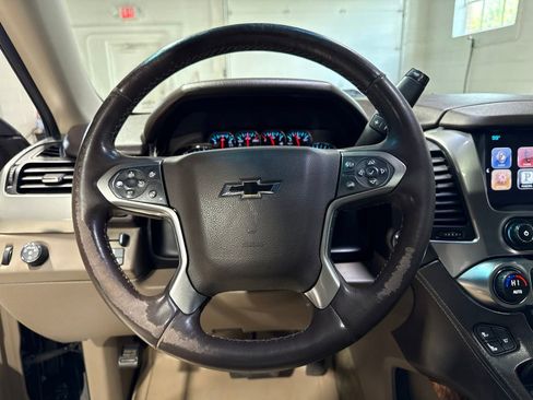 Used 2015 Chevrolet Tahoe LTZ RWD image 11