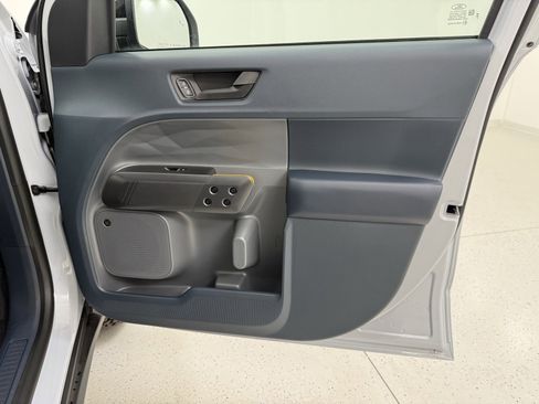 New 2026 Ford Maverick Tremor image 36