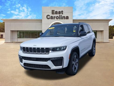 New 2026 Jeep Grand Cherokee Limited RWD image 7