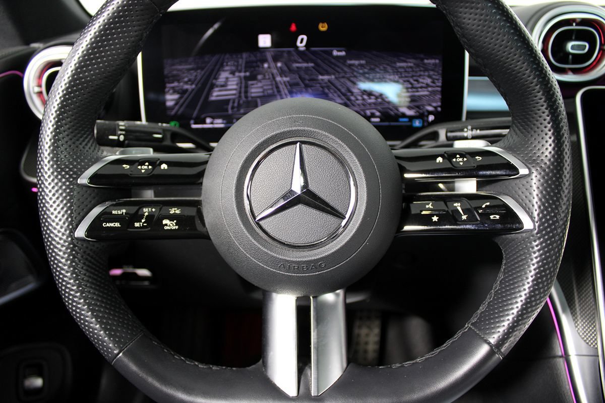 Used 2025 Mercedes-Benz CLE 300 4MATIC Coupe image 12