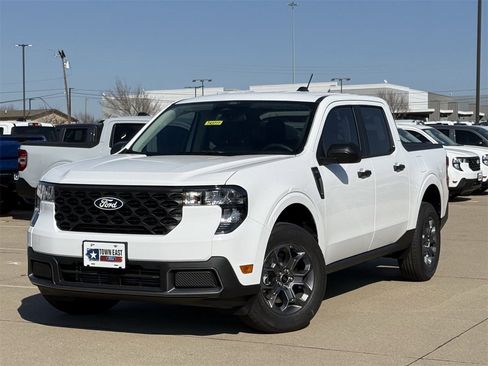 New 2026 Ford Maverick XLT image 26