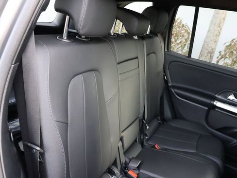 New 2026 Mercedes-Benz GLB 250 4MATIC image 14