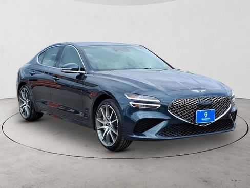 Used 2025 Genesis G70 2.5T AWD/4WD image 3