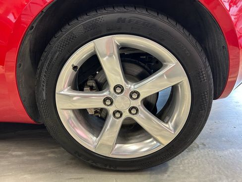 Used 2006 Pontiac Solstice Convertible w/ Premium Package RWD image 13