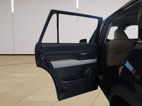 New 2026 Toyota Grand Highlander AWD Hybrid image 30