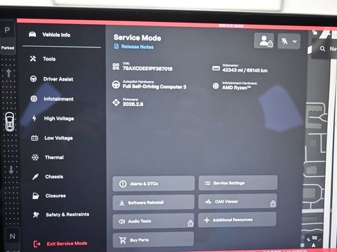 Used 2023 Tesla Model X AWD/4WD image 16