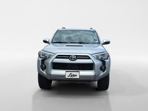 Used 2021 Toyota 4Runner TRD Off-Road Premium w/ Moonroof Package AWD/4WD image 8
