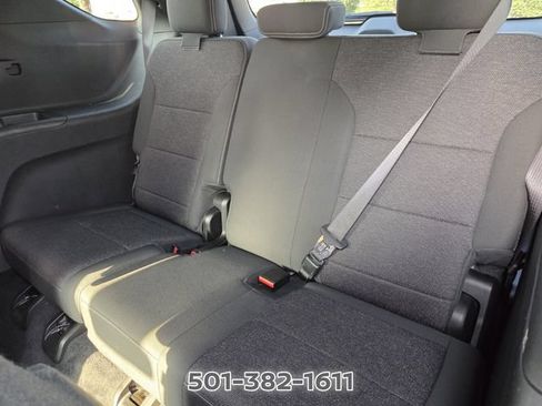 Used 2024 Chevrolet Traverse LT FWD image 14