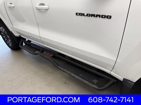 Used 2024 Chevrolet Colorado Z71 w/ Z71 Convenience Package 2 AWD/4WD image 2
