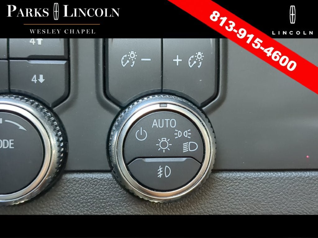 Used 2023 GMC Yukon Denali AWD/4WD image 29