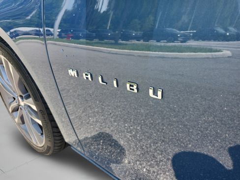 Used 2024 Chevrolet Malibu LT FWD image 29