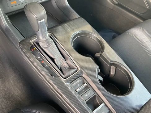 Used 2024 Honda Civic Sport image 23