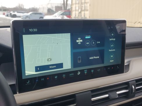 New 2026 Lincoln Corsair Premiere image 20