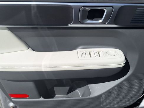 New 2025 Hyundai Santa Fe SEL image 9