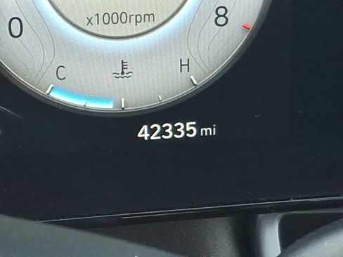 Certified 2023 Hyundai Elantra SEL w/ Convenience Package image 20