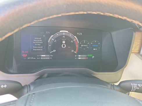 Used 2024 Toyota Tundra Capstone AWD/4WD image 28