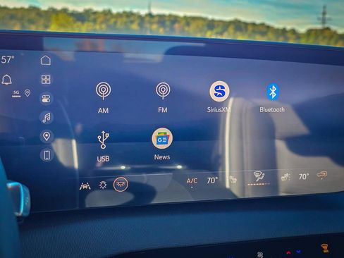 New 2026 Buick Enclave Sport Touring w/ Power Package image 25