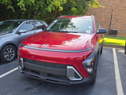 Used 2026 Hyundai Kona SEL Sport FWD image 3