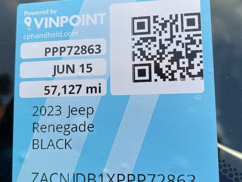 Used 2023 Jeep Renegade Latitude AWD/4WD image 27