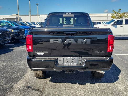 New 2026 RAM 2500 Laramie w/ Night Edition AWD/4WD image 5