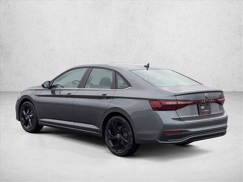 New 2025 Volkswagen Jetta SE image 8