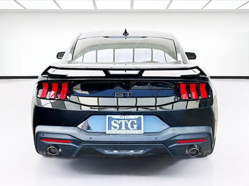 Used 2024 Ford Mustang GT Premium w/ GT Performance Package RWD image 5