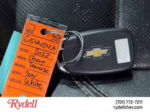 Used 2022 Chevrolet Traverse Premier AWD/4WD image 6